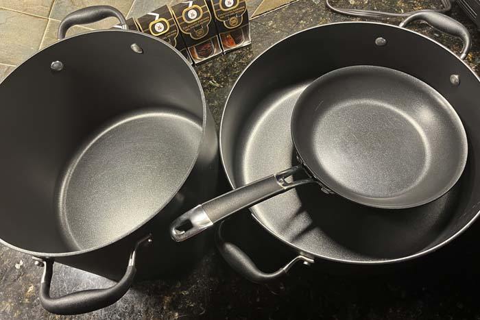 Williams-Sonoma: It's here: NEW Anolon X Cookware